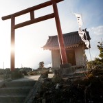 久ノ浜の小さくても大きな神社・秋義神社。鳥居がしっかりと再建されていました。